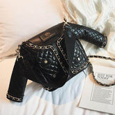 Die gesteppte Handtasche aus Kunstleder von Cynthia